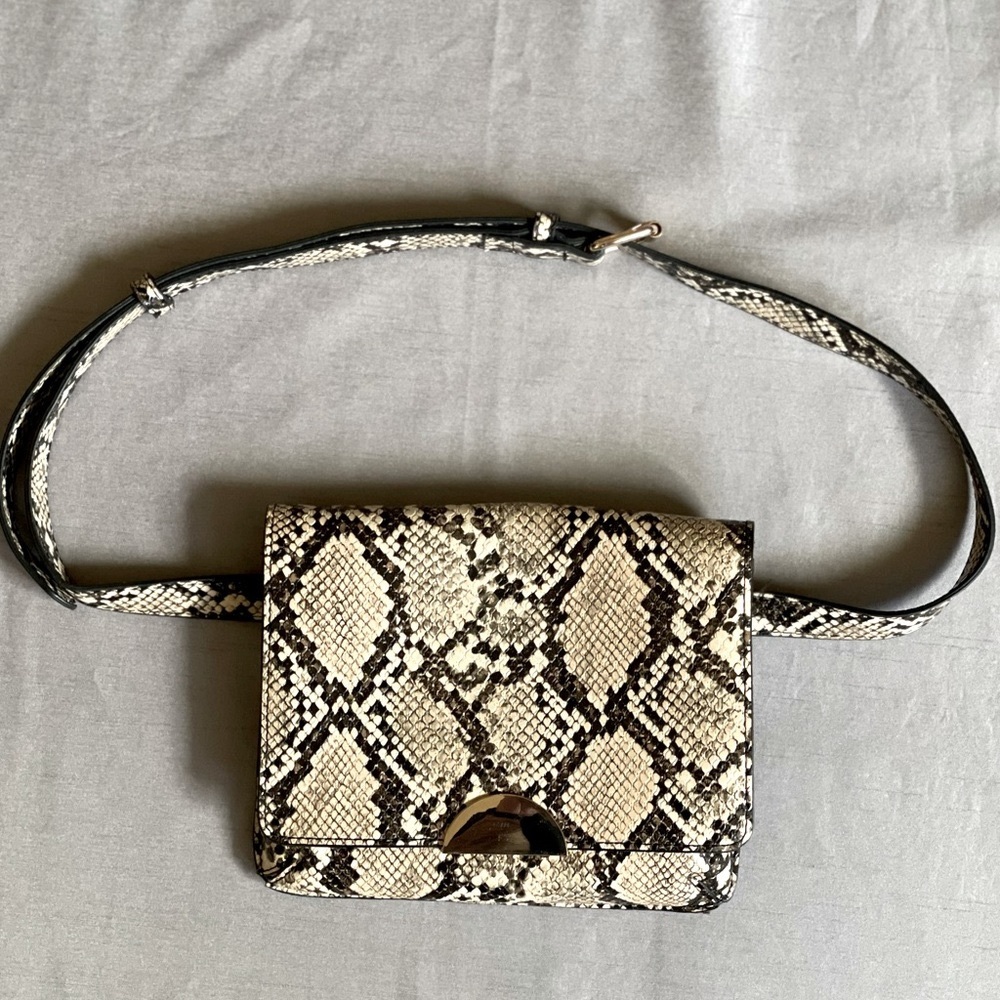 a new day - Snakeskin Belt Bag